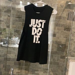 Nike tank